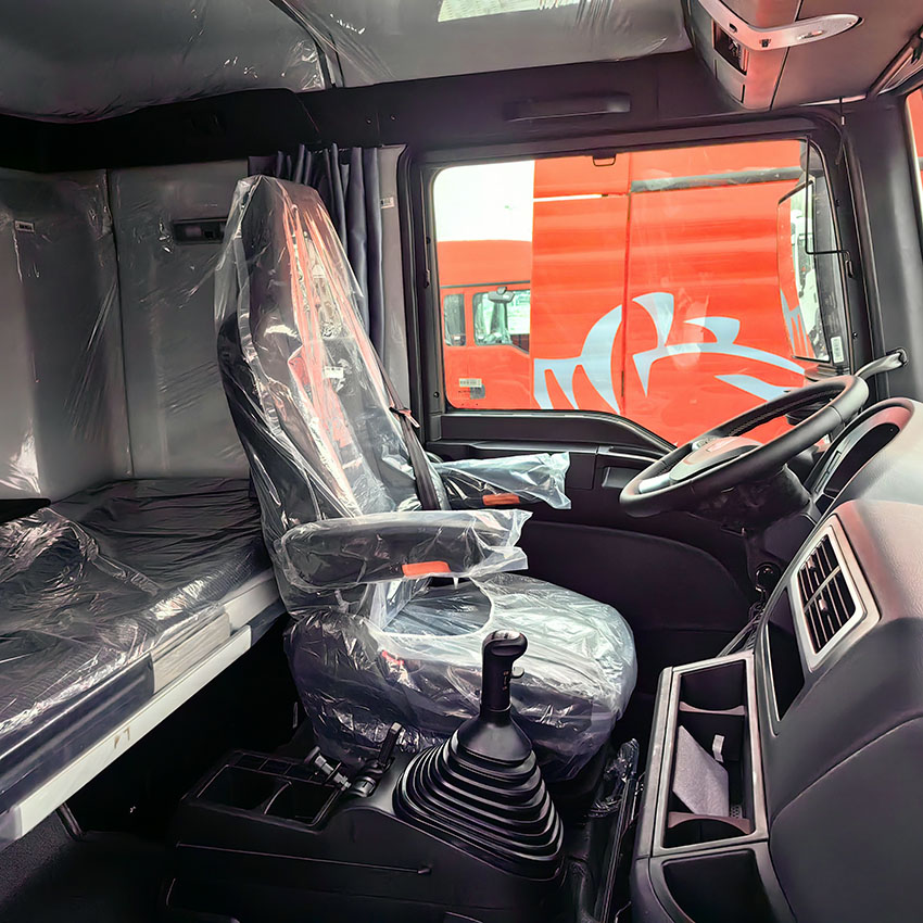 Caminhão trator do motor do homem de SITRAK 6X4 430HP 3