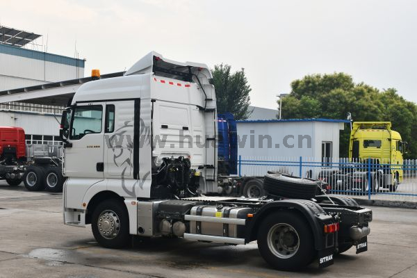 Caminhão trator resistente SINOTRUK SITRAK C9H 4X2 540HP