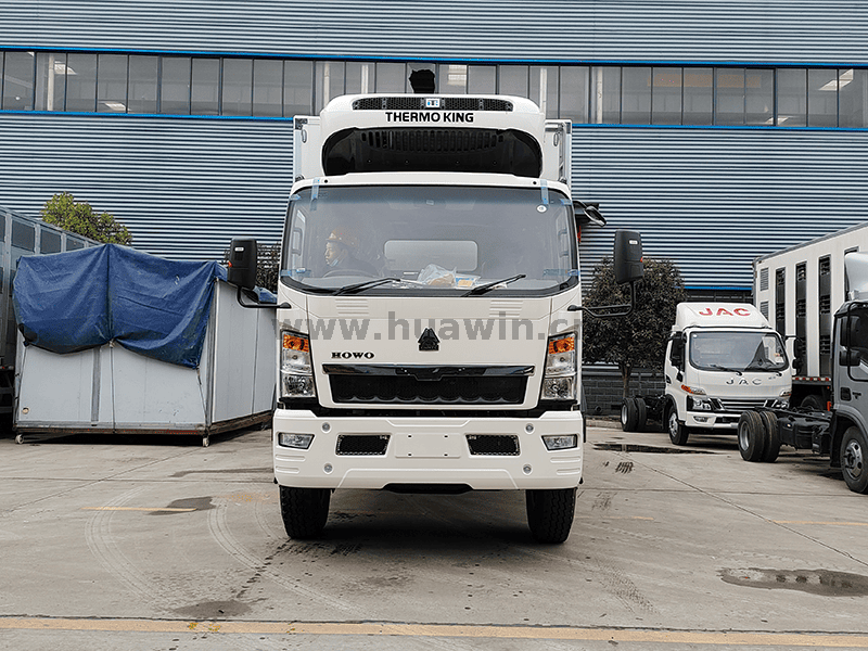 Caminhão Refrigerado Sinotruk Howo 4x2-1