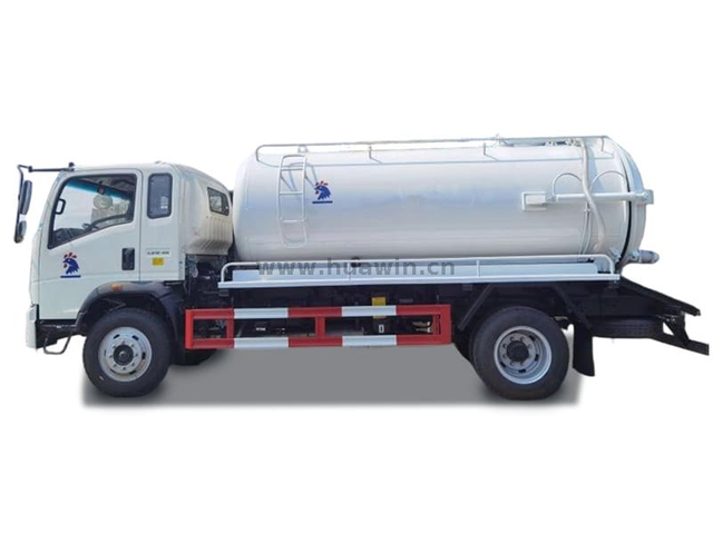 China New 5000 litros 4x2 Fabricante de caminhões de caminhão de esgoto