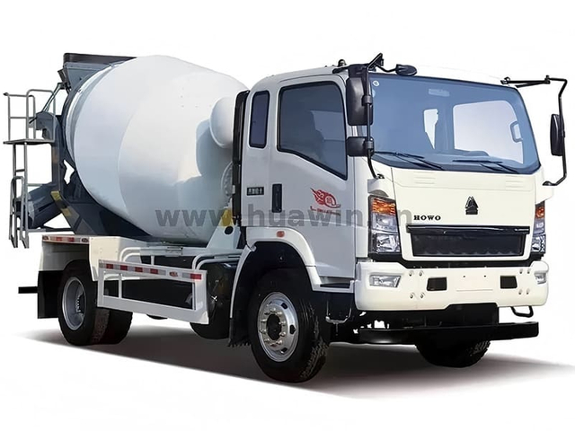 Caminhão misturador sinotruk howo 4x2