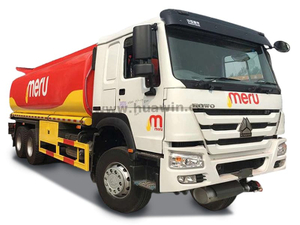 SINOTRUK HOWO 10 WHEELER REFULING TANK TULHING
