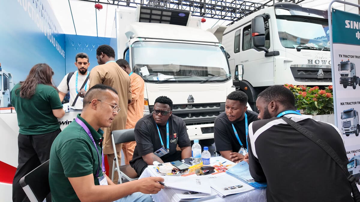Brilhando na 139&ordf; Feira de Cant&atilde;o Ve&iacute;culos Especiais Inova&ccedil;&atilde;o Verde-3.jpg