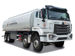 SINOTRUK HOWO NX 8X4 CAMINHOR DE TANHER DO FUEL