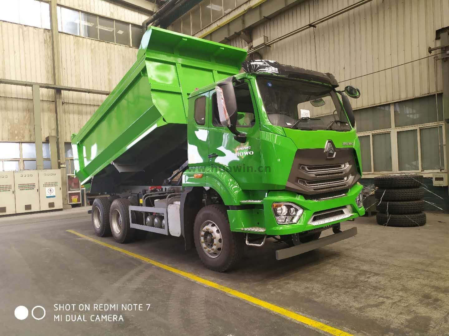 Caminhão basculante novo de SINOTRUK E7G 6X4 20CBM 30T