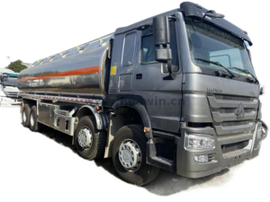 SINOTRUK HOWO 8X4 12 WHELER FUEL TABLER CURCIONS MATERIAL DE ALUMINAÇÃO DE 30 KL