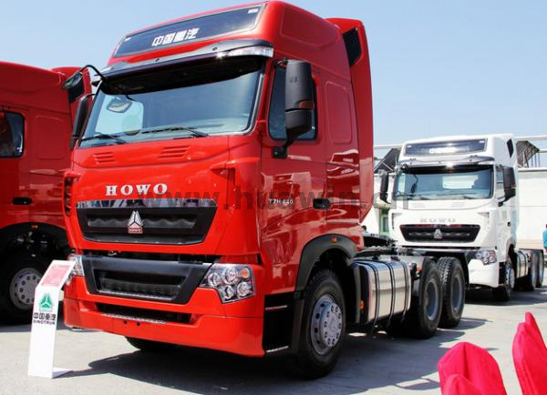 Cavalo trator resistente SINOTRUK HOWO T7H 6X4 430HP 