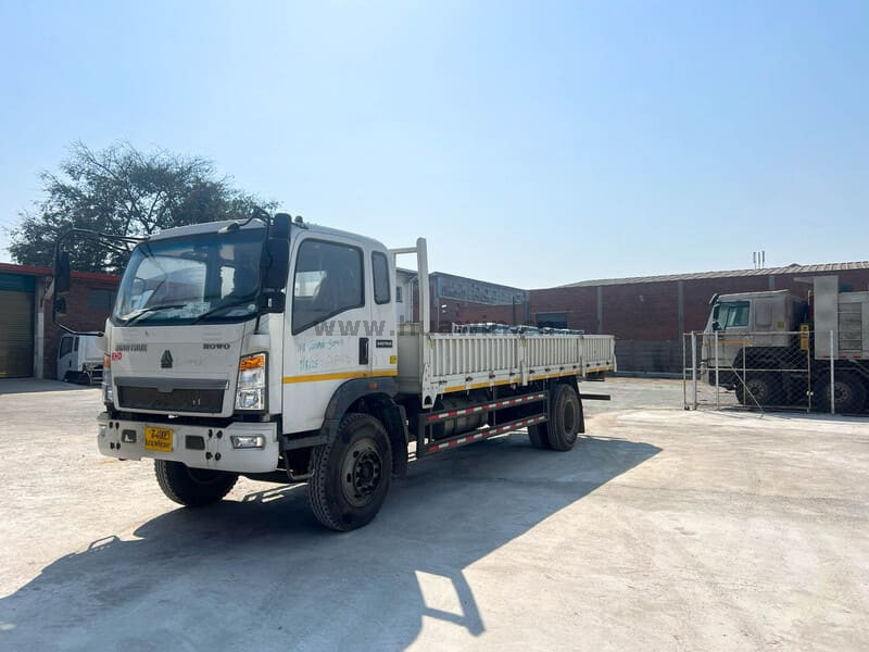 Caminhão de carga leve SINOTRUK HOWO 4X2 Caminhão Dropside Truck-6