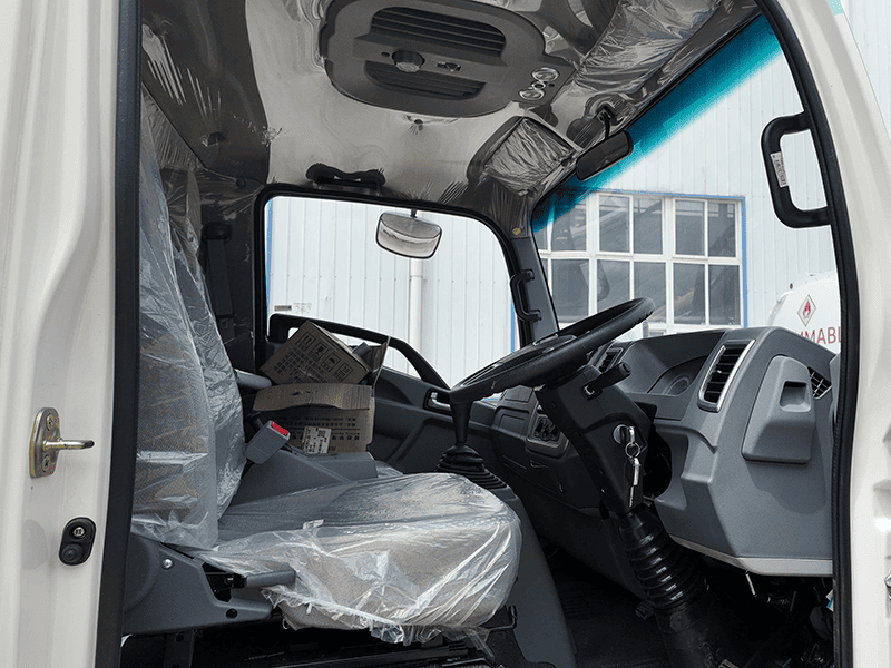 Sinotruk Howo Fuel Light Light Truck-5