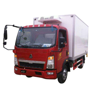 Sinotruk Howo 4x2 Caminhão de geladeira -5ton