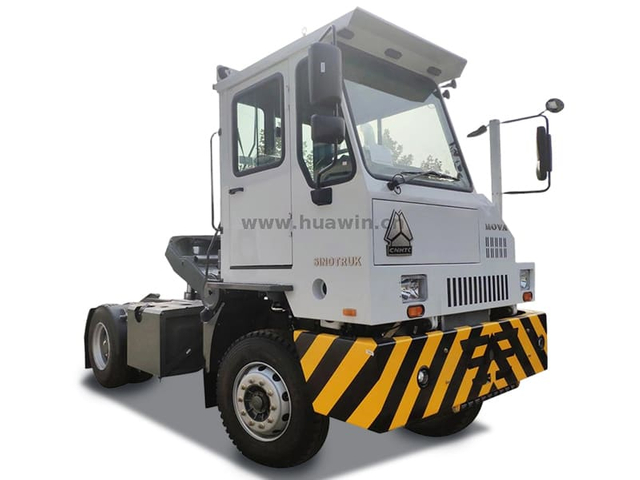 SINOTRUK HOVA 266HP 4 × 2 Terminal Tractor Truck