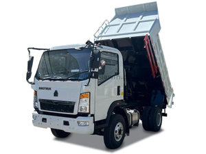 SINOTRUK HOWO 4 × 2 Caminhão de despejo leve