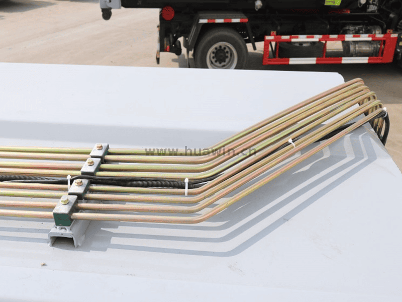 Caminhão compactador de lixo SINOTRUK HOWO-4x2-8