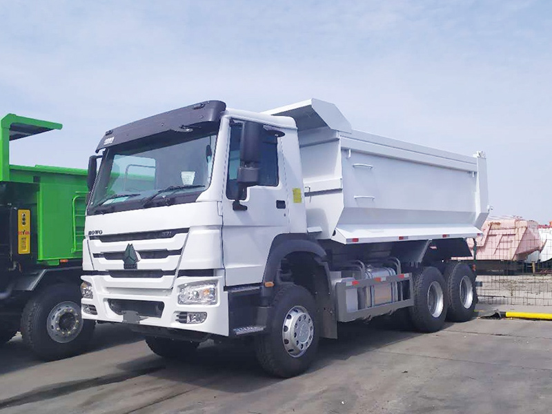 SINOTRUK HOWO 6X4 Frente Tipping caminhão basculante com volante à esquerda e volante à direita