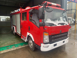Cummins Engine 3 CBM Water e 1 CBM de controle de incêndio de espuma