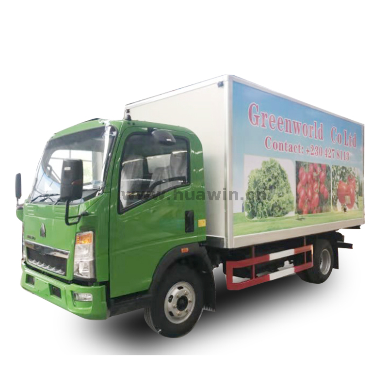 SINOTRUK HOWO 4x2 Geladeira Truck-5Ton