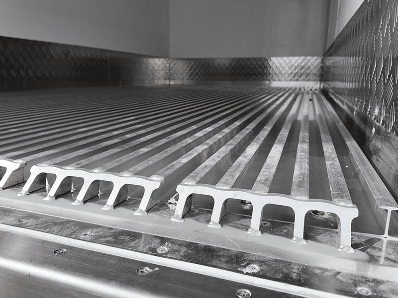 Howo Refrigerado 4x2 Thermo King Unidade Caminhão-3