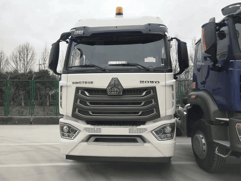 Sinotruk-howo-nx-4x2-440hp-euro-v-contractor-truck (3)