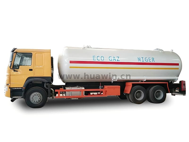 SINOTRUK HOWO 4X2 5M3 8M3 10M3 TUNDO DE TANQUE DE GÁS DE GLP LPG