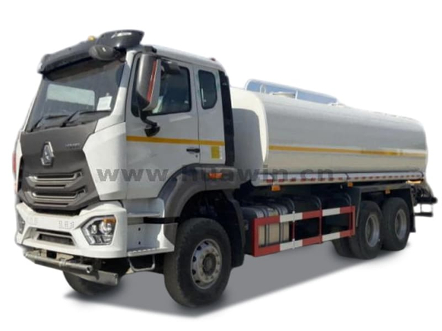 SINOTRUK E7 6X4 Caminhão de Bower Water 