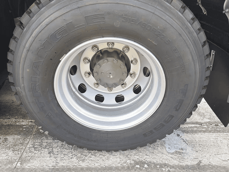 HOWO TRATOR-TX-6 × 4-18