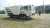 SINOTRUK HOWO 4x2 Varredora e caminhão de lavagem-6CBM