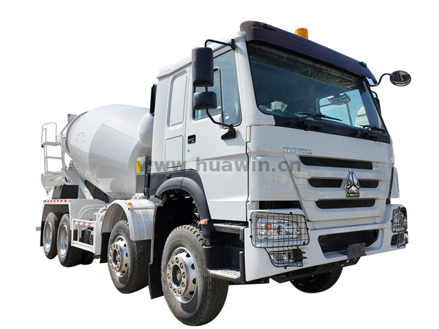 Sinotruk Howo7 Mixer Truck-8 × 4