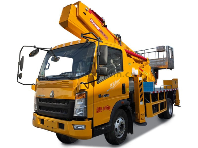 SINOTRUK HOWO AERial Work 4x2 Caminhão leve 